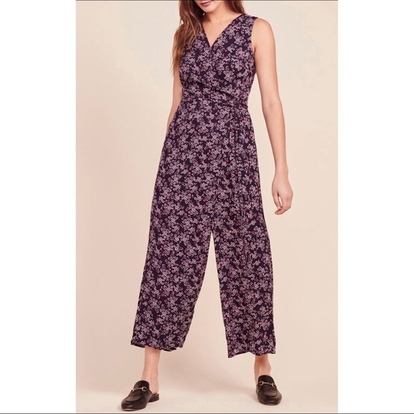 Jack by BB Dakota Pants - NWT Jack by BB Dakota Ditsy Floral Navy Jumpsuit